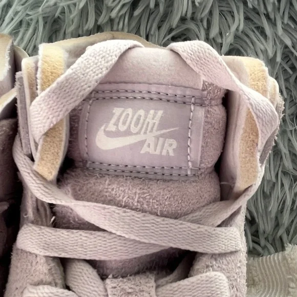 NWOT Women's Air Jordan 1 Zoom Air CMFT "Light lavender", size 10 - Picture 10 of 16